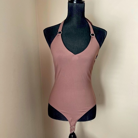 Halter bodysuit - Picture 2 of 6